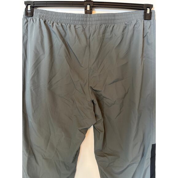 Under Armour Men's Vital Woven Track Sweat Pants Loose Fit Gray 2XL Ankle Zips - Picture 6 of 12